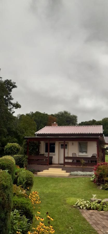 Bungalow Idylle Am See นอยรุพพิน ภายนอก รูปภาพ