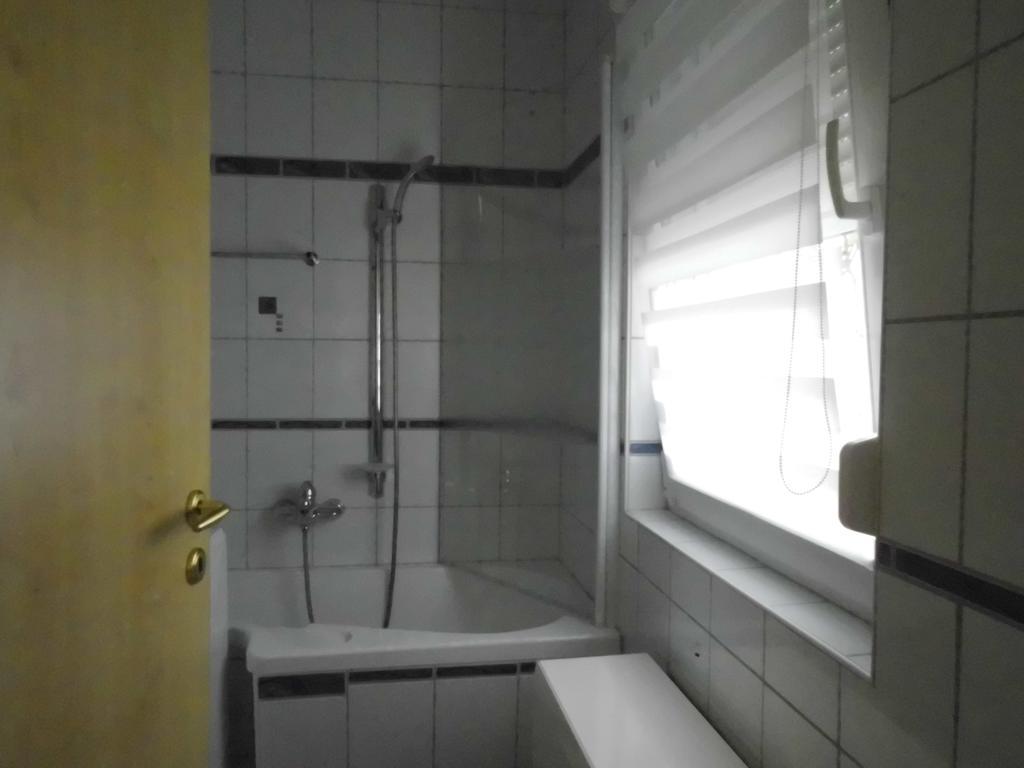 Bungalow Idylle Am See นอยรุพพิน ภายนอก รูปภาพ